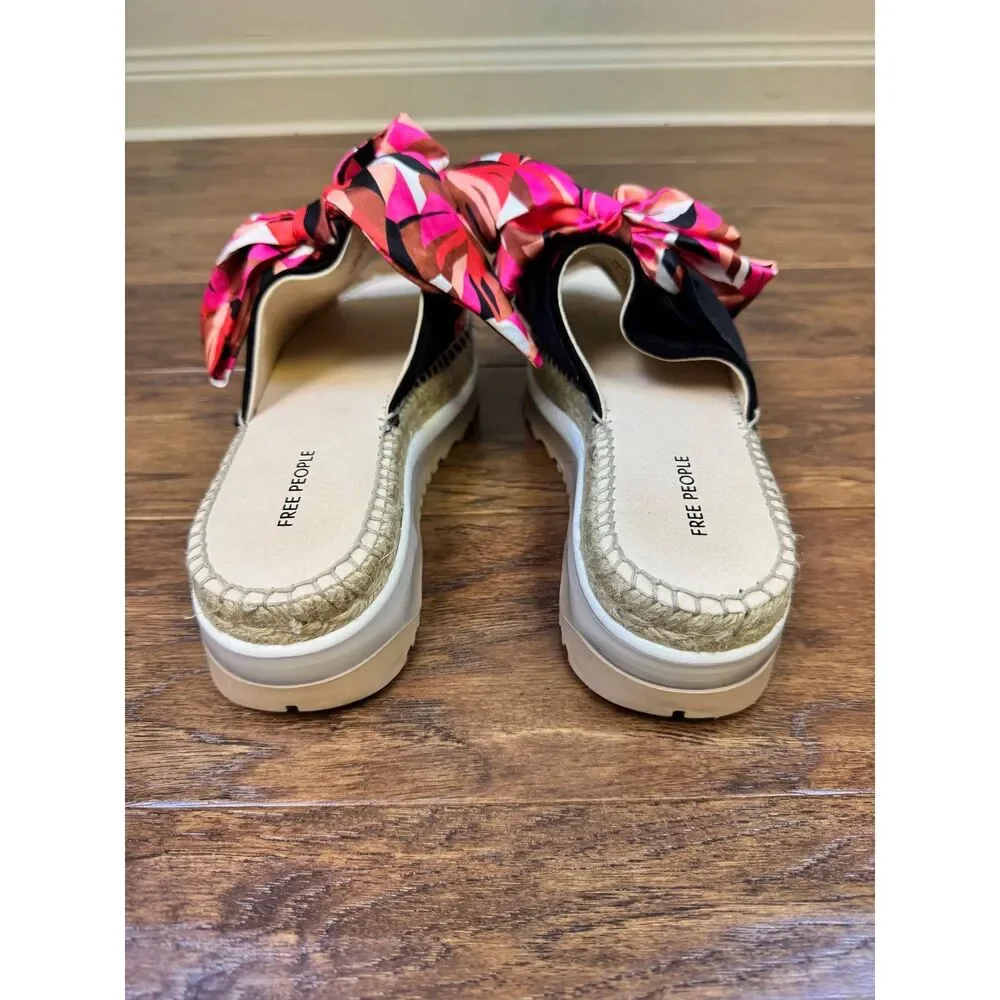 NWOB - FREE PEOPLE Chapmin Sport Espadrille Sandal, Suede, Floral, Bow, Sz 37